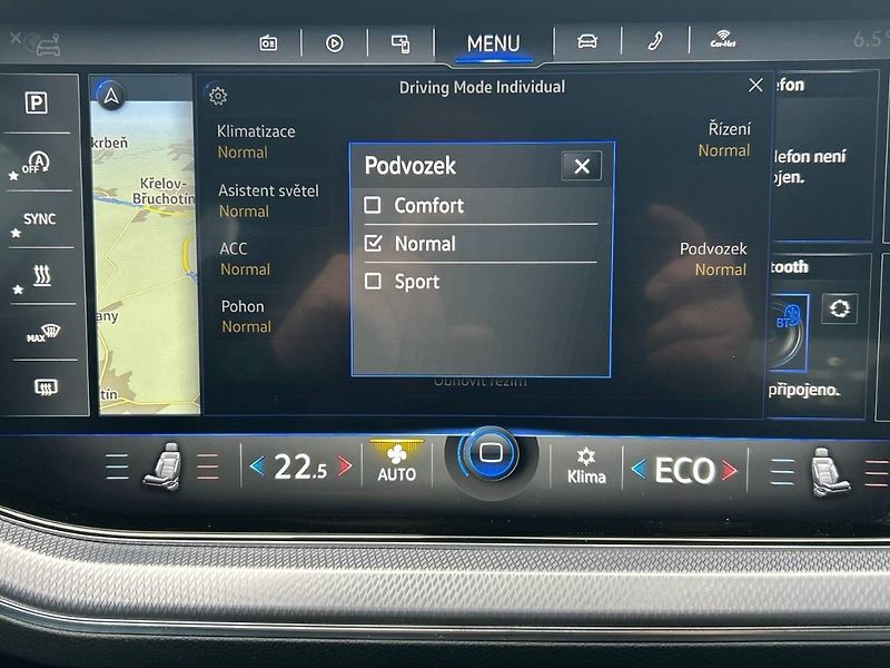 Volkswagen Touareg (2021) V6 3.0TDI 8AT 4MOTION R-Line - fotka 23 z 35