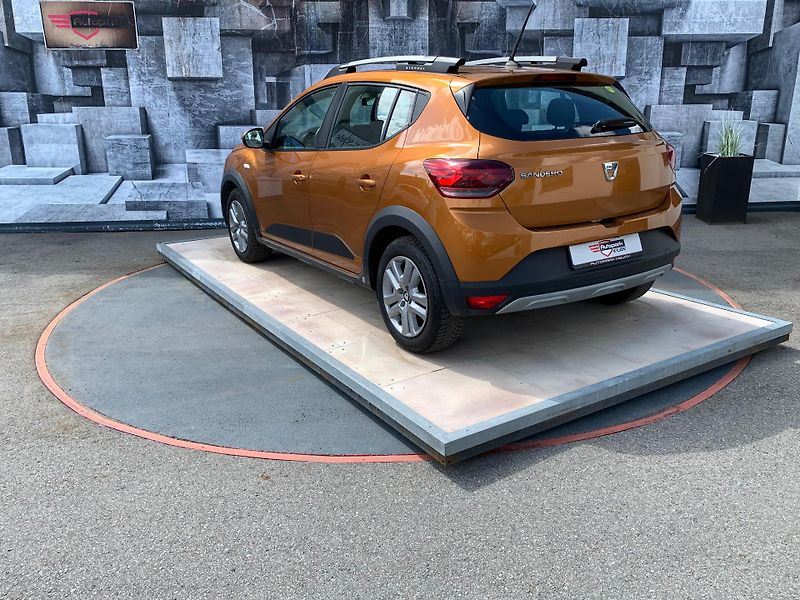 Dacia Sandero (2022) STEPWAY,1.0TCe, LPG, 67KW, DPH - fotka 8 z 21