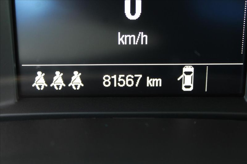 Opel Mokka 1,6 i  ČR,1.MAJITEL,TAŽNÉ - fotka 9 z 27