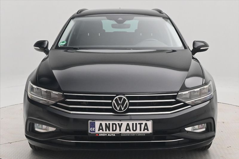 Volkswagen Passat 2,0 TDI 110KW DSG BUSINESS Zár - fotka 2 z 32