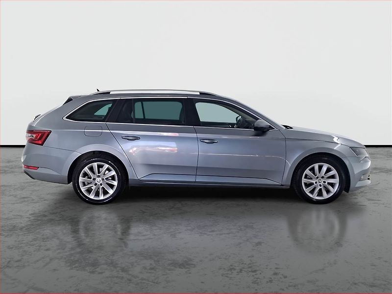 Škoda Superb (2018) 2.0 TDI, Automat, Navi - fotka 6 z 24