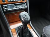 Mercedes-Benz 200 2,0 124 E Coupe SportLine - náhled 10