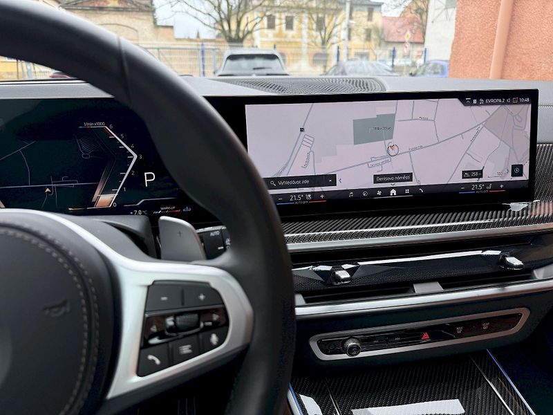 BMW X5 xDrive40d M-PRO Individual AIR - fotka 33 z 50