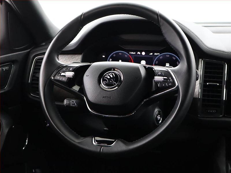 Škoda Kodiaq (2022) Style 2.0 TDI 4x4 - fotka 14 z 23