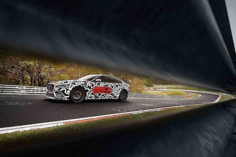Jaguar XE SV Project 8.
