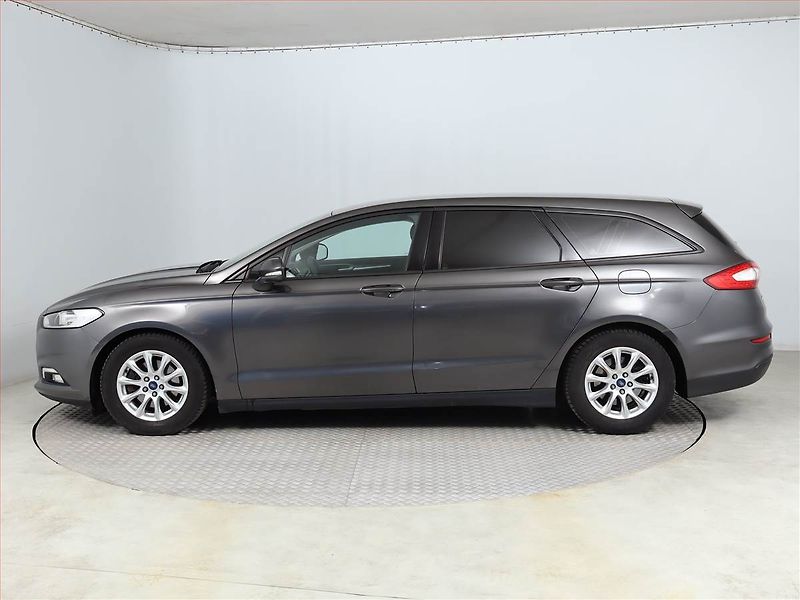 Ford Mondeo (2017) 1.5 TDCi, Navi, Tempomat - fotka 3 z 17