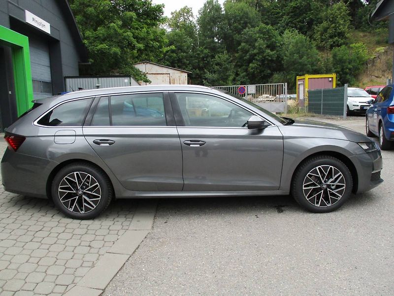 Škoda Octavia Combi Top Selection 2,0TDI 110 - fotka 4 z 15