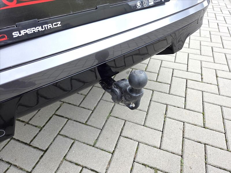 Cupra Formentor 1,5 TSi DSG LED Matrix Tažné Z - fotka 15 z 25