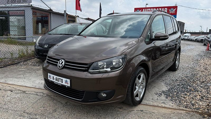 Volkswagen Touran (2012) 1.4TSi 103kW *DSG*Navi*Tažné* - fotka 1 z 23