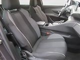 Peugeot 5008 (2021) PureTech 130, Automat, 7 míst - náhled 9