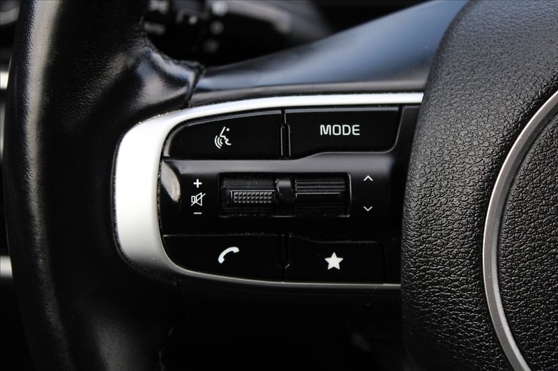 Kia Sportage 1,6 CRDi  ČR,EXCLUSIVE,ZÁRUKA - fotka 22 z 37