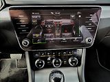 Škoda Superb 1,4 TSI,PHEV,DSG,LED,NAVI,VÝHŘ - náhled 31