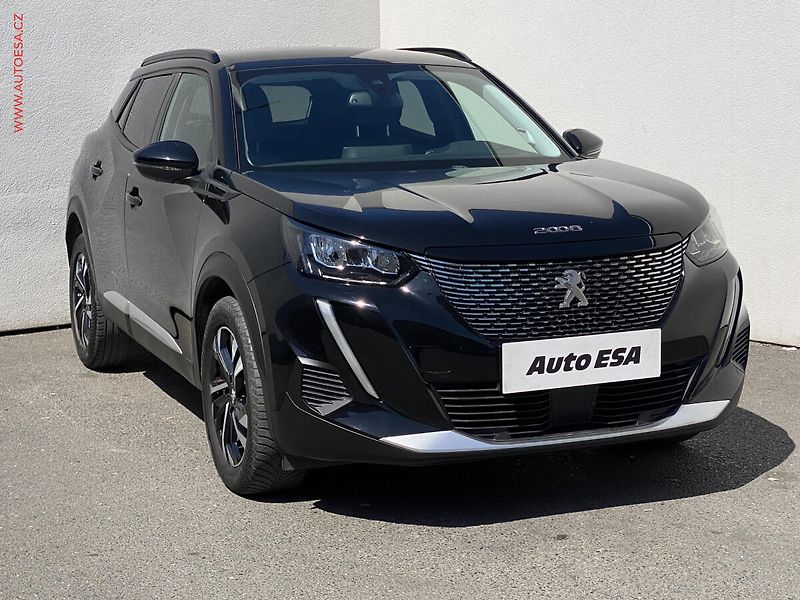 Peugeot 2008 (2021) 1.2PT, Allure - fotografie inzerátu