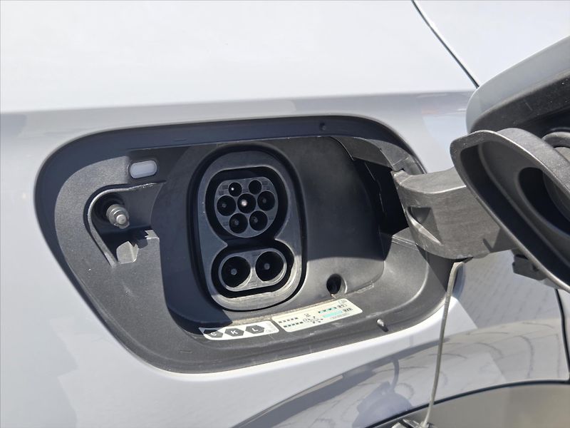 Volkswagen ID.4 0,0 Pro Prf. 82kWh SOH 93% Taž - fotka 22 z 28