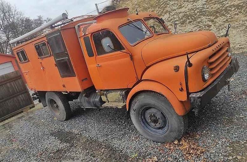 Hanomag AL-28 4×4 ExpedIce na TipCars.