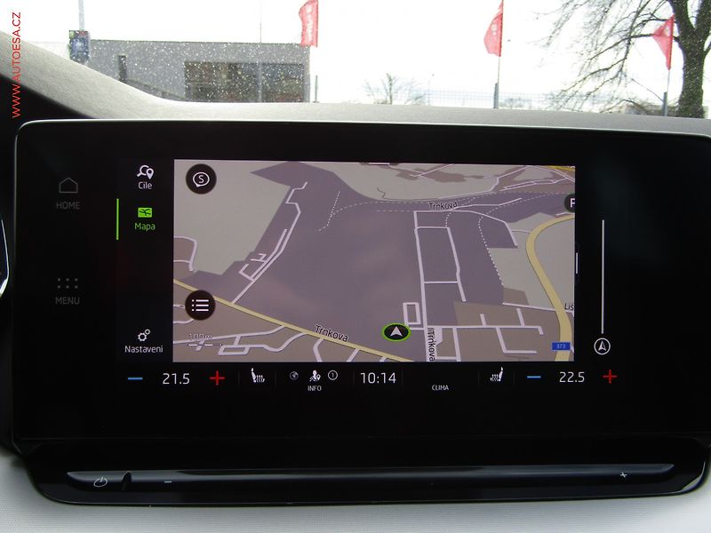Škoda Octavia (2021) 2.0TDi, Ambition, LED - fotka 18 z 22