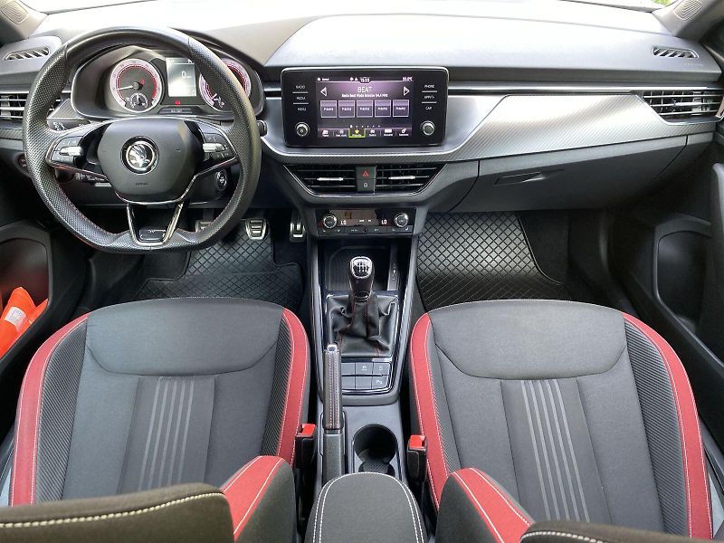Škoda Kamiq (2021) 1.5 TSI Monte Carlo - fotka 5 z 38