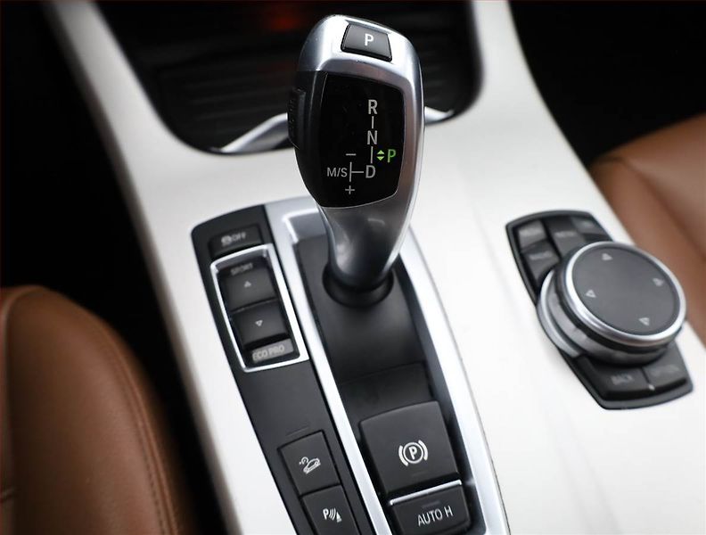 BMW X3 (2015) xDrive20d, 4X4, Automat - fotka 11 z 17