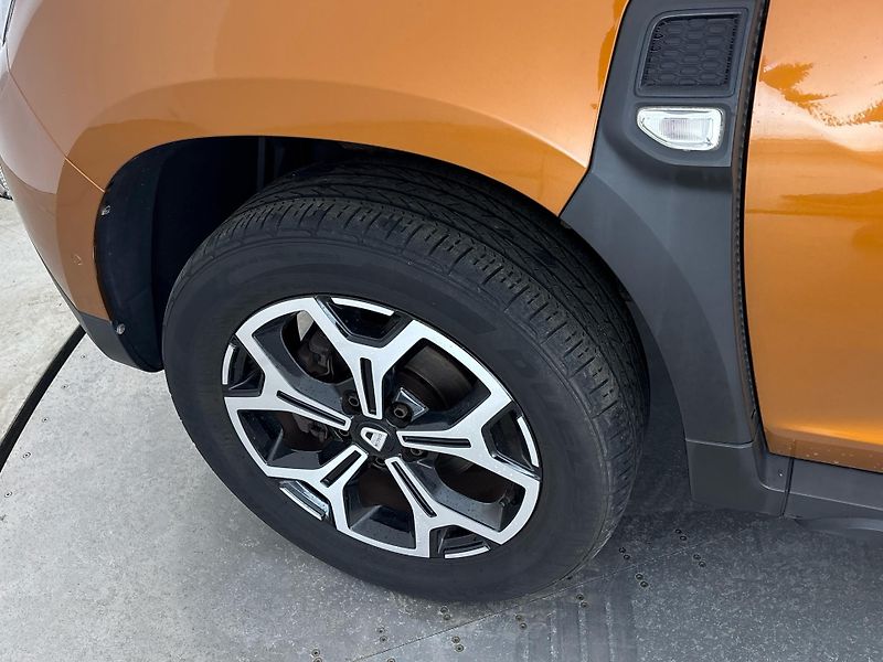 Dacia Duster SUV - fotka 27 z 27