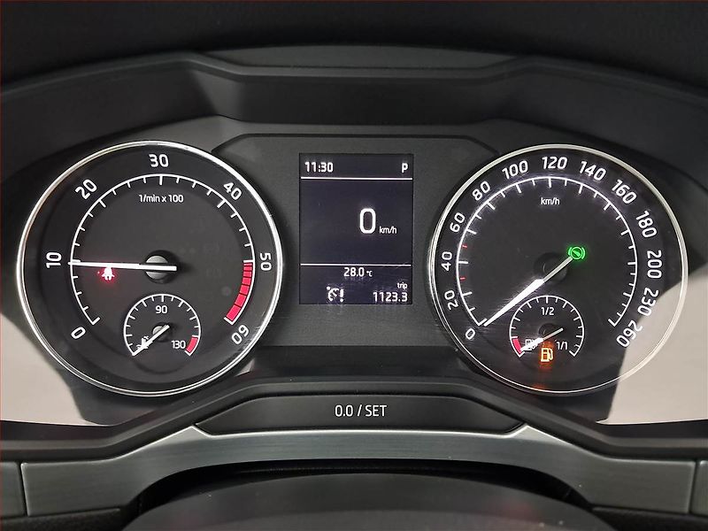 Škoda Superb (2018) 2.0 TDI, Automat, Bi-Xenony - fotka 11 z 18