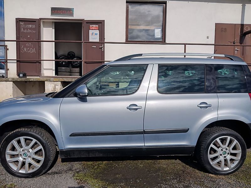 Škoda Yeti 2.0 TDI - fotka 2 z 21