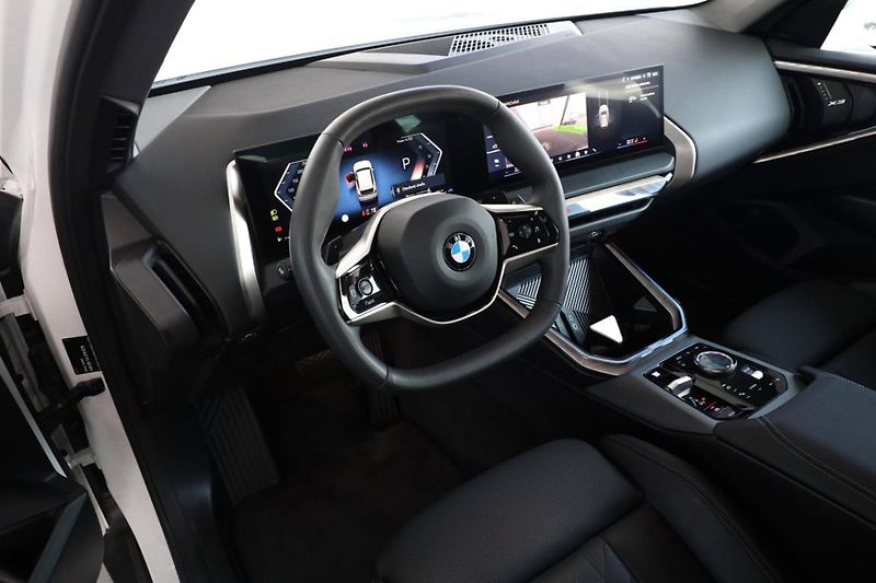 BMW X3 20 xDrive - fotka 2 z 23