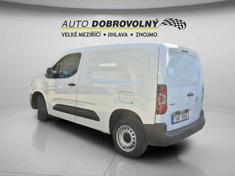 Opel Combo Van L1H1 1.5CDTI MT6 75kW - fotka 5 z 36