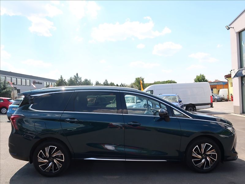 Dongfeng U-Tour 1,5 T,130kW,1majČR,ExclusiveFR - fotka 5 z 37