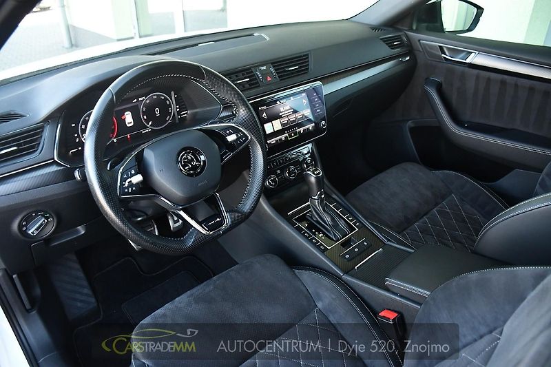 Škoda Superb 2,0TDI SPORTLINE 147KW DSG 4x4 - fotka 9 z 56
