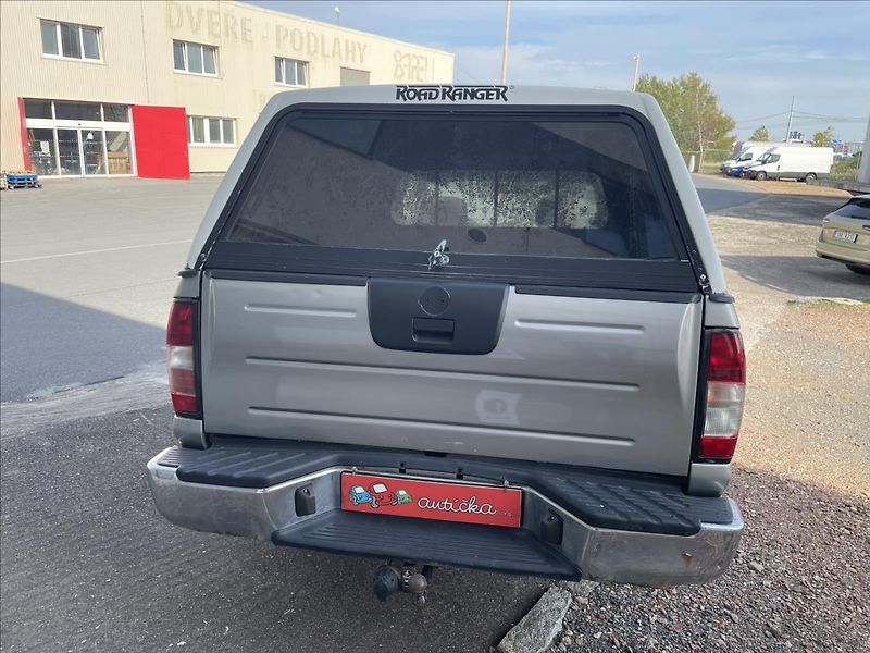 Nissan Navara 2,5  98 kW*King Cab*nová STK - fotka 6 z 28