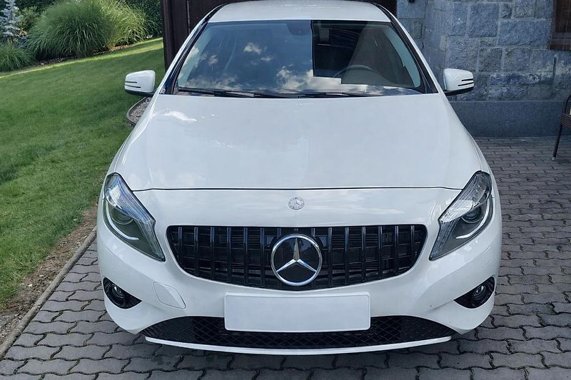 Mercedes-Benz Třídy A (2015) A220 CD 4MATIC - fotka 3 z 18