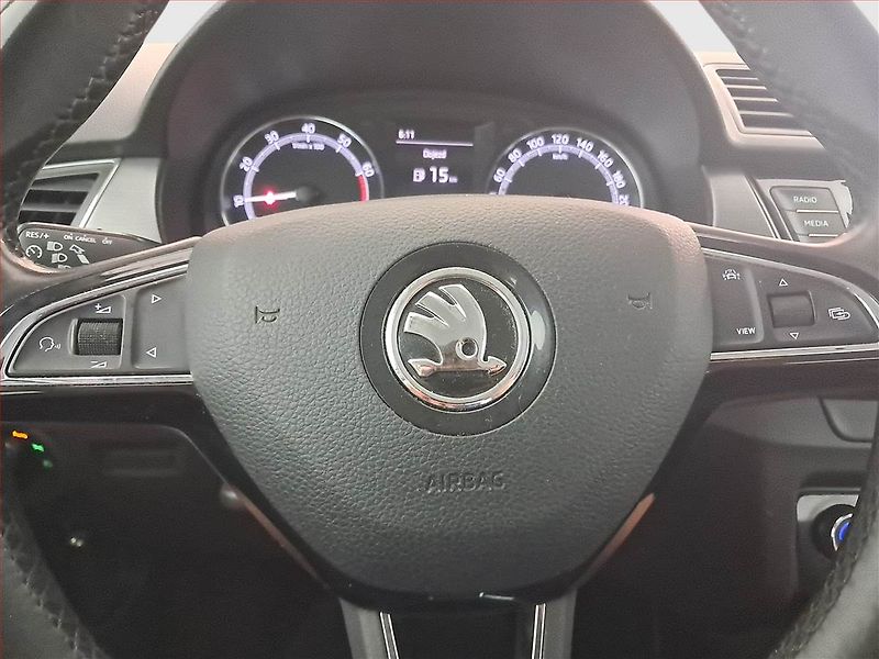 Škoda Fabia (2019) Ambition 1.0 TSI, Tempomat - fotka 26 z 30