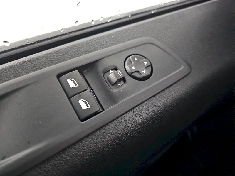 Toyota ProAce Verso (2024) 2.0D 106kW L2 COMBI 8MÍST - fotka 21 z 26
