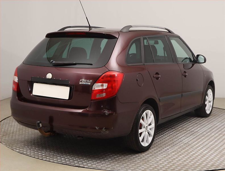 Škoda Fabia (2009) 1.2 12V, Eko.zaplacen - fotka 5 z 15