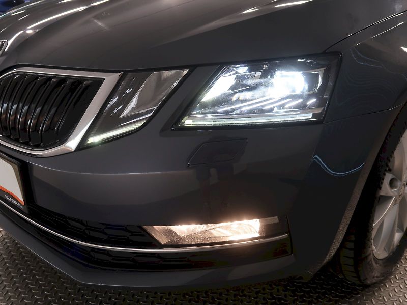 Škoda Octavia (2017) STYLE 2.0TDI 110KW DSG LED - fotka 10 z 35