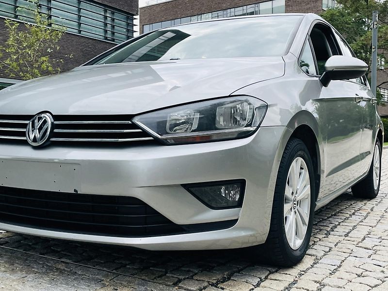 Volkswagen Golf Sportsvan 1.6TDI MANUÁL SENZORY TEMPOMAT - fotka 39 z 40