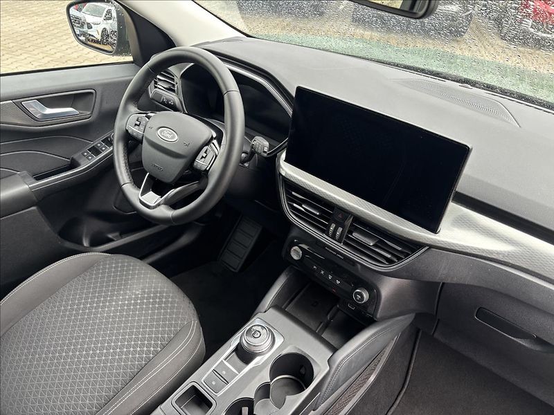 Ford Kuga 2,5 HEV 132kW Titanium - fotka 20 z 36