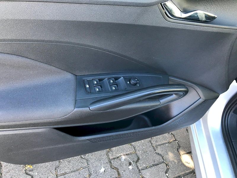 Škoda Fabia (2025) SELECTION  1,0 MPI - fotka 15 z 25