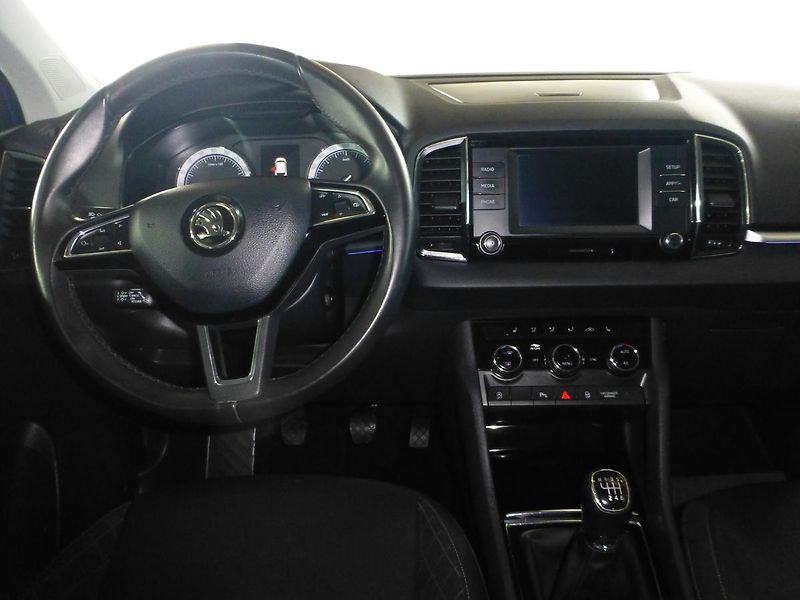 Škoda Karoq (2019) 1,6TDI*PARK.S**ALU***VYHŘ.SED. - fotka 14 z 23