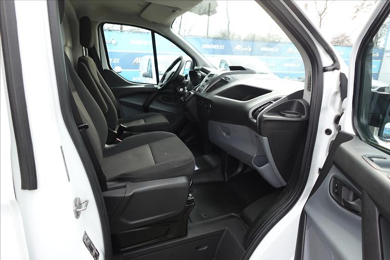 Ford Transit Custom 2,0 TDCI  L1H1 - fotka 15 z 30