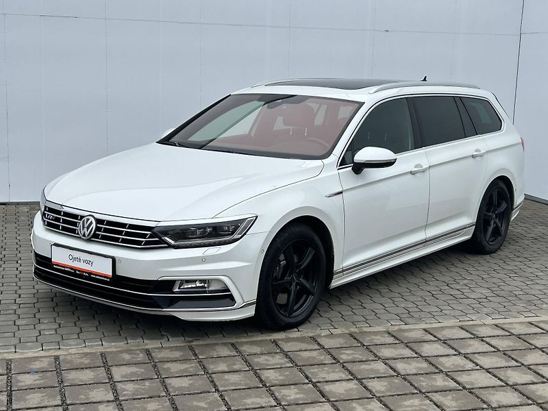 Volkswagen Passat Highline R-line DSG 4MOTION 2, - fotka 1 z 28