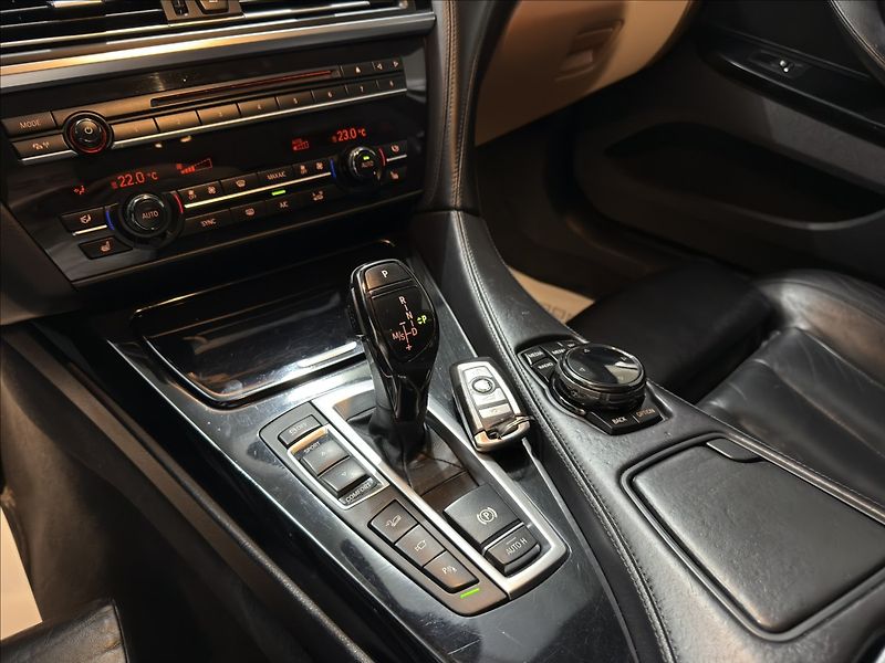 BMW Řada 6 3,0   640D XDRIVE HARMAN MAXTO - fotka 19 z 33