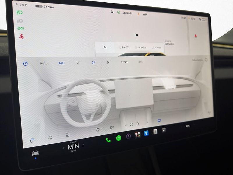 Tesla Model 3 Long Range AWD Highland - fotka 21 z 26