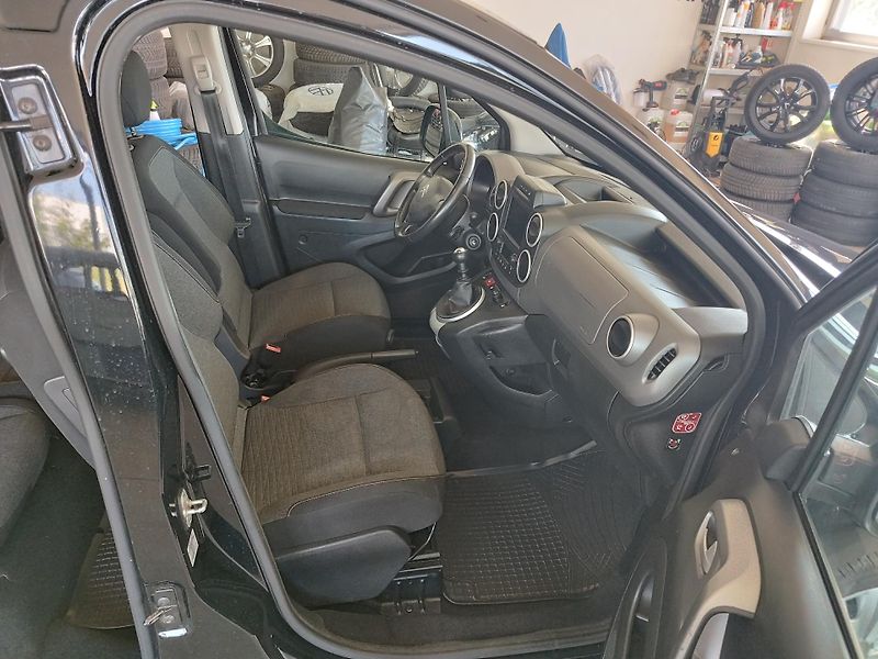 Citroën Berlingo (2017) MULTISPACE,LED,NAVI,KLIMA,SER - fotka 19 z 38