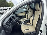 Volvo XC60 2,4 D3 R-DESIGN AWD AT - náhled 9