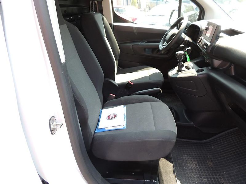 Fiat Dobló cargo (2023) 1.5HDi,L2,ČR,1.majitel - fotka 18 z 32