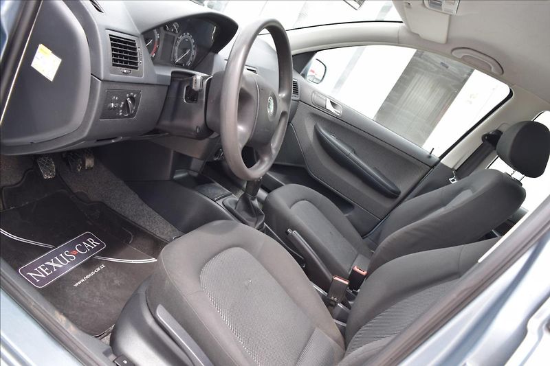 Škoda Fabia 1,4 i 74KW TAŽNÉ KLIMA PO STK - fotka 14 z 46