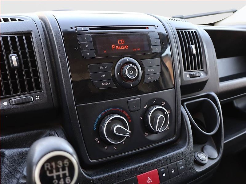 Peugeot Boxer (2013) 2.2 HDi, Skříň, 13m3, 1.0t, ČR - fotka 9 z 11