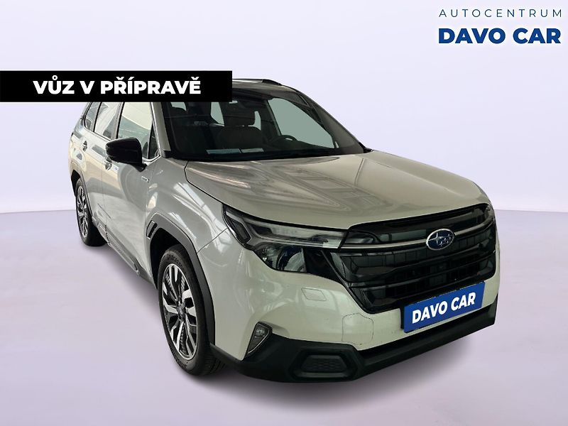 Subaru Forester 2,0 e-EyeSight 100kW CZ CVT - fotka 2 z 12