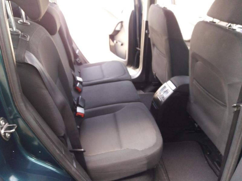 Škoda Yeti 1.2TSi,77kW,ESP,KLIMA,TAŽNY!! - fotka 16 z 20